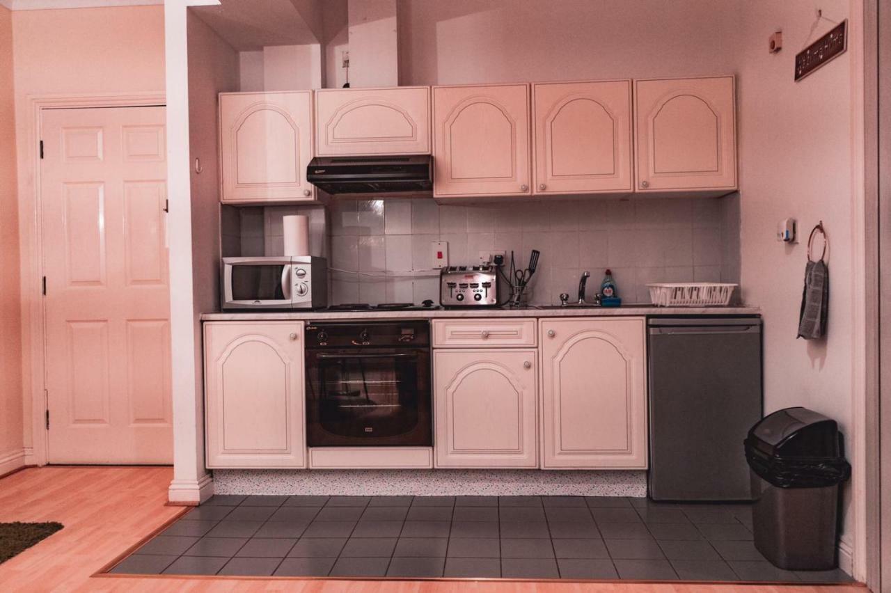 Windsor Place Apartment